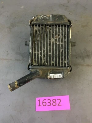 Honda VF 750 F VF750 F 1984 interceptor sub radiador inferior 83 Foto 1 de 4