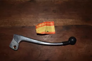 R1-D1 SUZUKI BRAKE LEVER #57420-18602 - Picture 1 of 1
