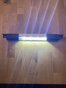 Nvent Hoffman LED24V15 Panelite 15" Luce LED 24 VDC 0,5 Amp con Connettore di Alimentazione - Foto 1 di 4