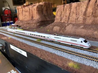 Z Scale Marklin  8871 Amtrak DCC - Led Headlights Rare - Image 1 of 4