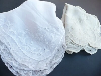 2 mouchoirs  de mariée ancien brodé en linon fond de bonnet - Photo 1/4