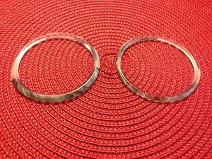 Set (2) Damen Glas Twist Mode Armbänder Natur Design 3" WOW!!! - Bild 1 von 7