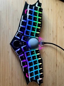 Gaming keyboard wk-50 black switch with trackball - Picture 1 of 7