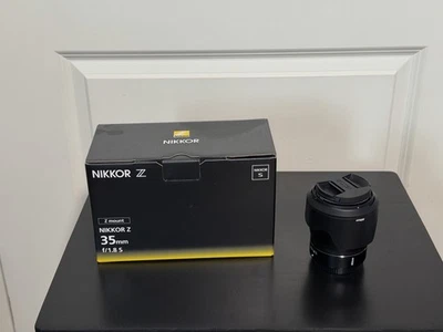 尼康尼克尔 Z 35 毫米 f/1.8 S 镜头 • 完好 • 盒装 • 紫外线滤镜 • 几乎未使用 — 第 1/4 张图片