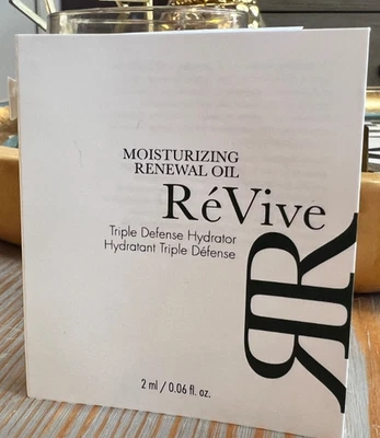 ReVive RéVive Moisturizing Renewal Oil mini 2ml / 0.06oz NEW in original package - Image 1 of 3