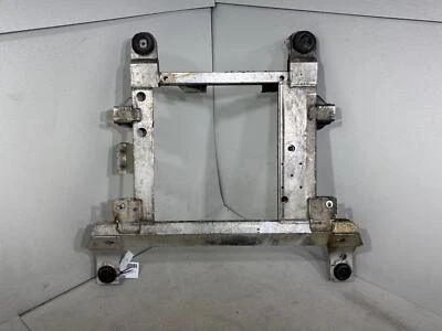 Pontiac Grand Prix Buick Lacrosse 2005-2008 cuna travesaño delantera 3,8 L Foto 1 de 4