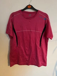 New Balance T-shirt Women’s Medium - Picture 1 of 4