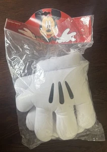 Authentic Disney Land Paris, Mickey Mouse Mitts - SEALED IN ORIGINAL PACKAGING - Picture 1 of 6