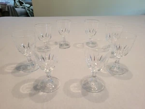 Rare Set of 8 Vintage Crystal Cordial/Liquor Glasses - Picture 1 of 4