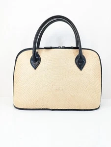 Desenyo Buntal Straw Purse Beige with Faux Black Leather Handle No Strap - Picture 1 of 8