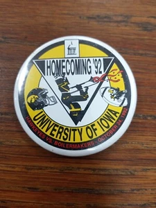 1992 University Of Iowa Hawkeyes Homecoming Button Pinback, Iowa City, Iowa - Picture 1 of 2