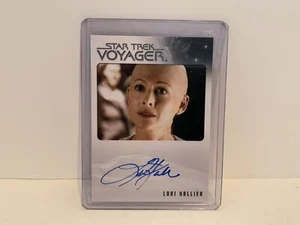 Star Trek Voyager Heroes + Villians Autogramm Lori Hallier als Riley Frazier - Bild 1 von 2