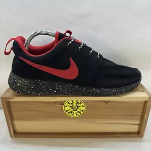 Nike Roshe One Black Red NikeID Shoes 704691-994 Men's Size 10 - Picture 1 of 8