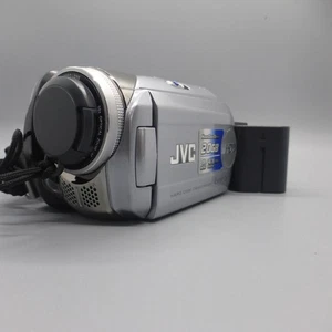 JVC Everio GZ-MG21EK Handheld HDD Digital Camcorder Silver Tested - Picture 1 of 8
