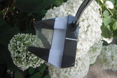 ODYSSEY White Hot VERSA SEVEN DB PSTL SL 34 in - New in Plastic with HEADCOVER - Image 1 of 4