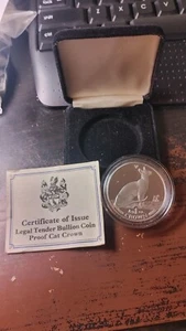 1992 Isle of Man Proof 1 Oz. .999 Fine Silver Crown Siamese Cat OGP Box L106 - Picture 1 of 5