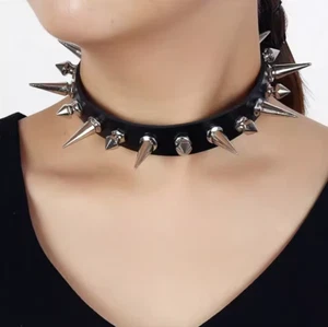 LEDERHALSBAND mit langen Metallspikes - BDSM, Gothic - Bild 1 von 3