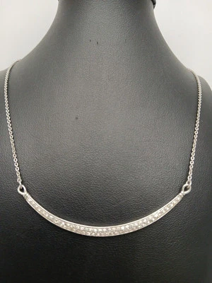 Colar pingente design crecente corrente tom prata cristal pavê transparente WHBM - Imagem 1 de 4