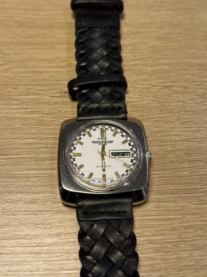 Reloj suizo vintage Jaeger Lecoultre Club automático día fecha para hombre Foto 1 de 3