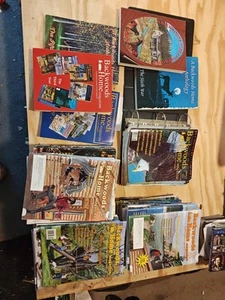 BACKWOODS HOME MAGAZINE Lot Approximately 90 Plus Anthologies - Picture 1 of 6