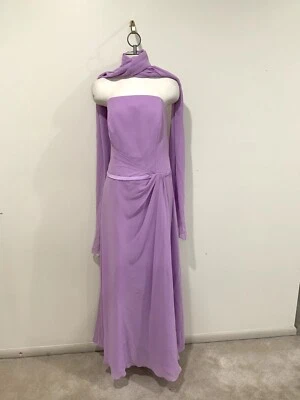 Vestido largo de dama de honor sin tirantes de lavanda brillante para mujer con chal - alrededor de la talla 12 Foto 1 de 4