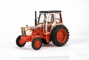 1:32 BRITAINS David Brown 1210 Tractor 1979 Red White LC43307 Model - Picture 1 of 2