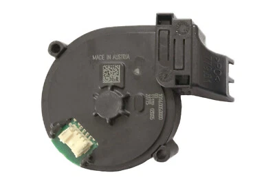 NEW OEM FAN FOR LED HEADLIGHTS MATRIX LED AUDI Q7 4M Q3 LCI 8U0907463A - Image 1 of 3