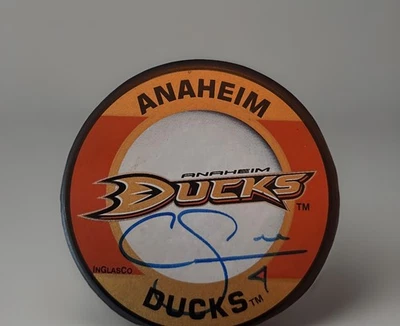 Cam Fowler Firmado Puck Anahiem Ducks NHL #4 In Glas Co Foto 1 de 2