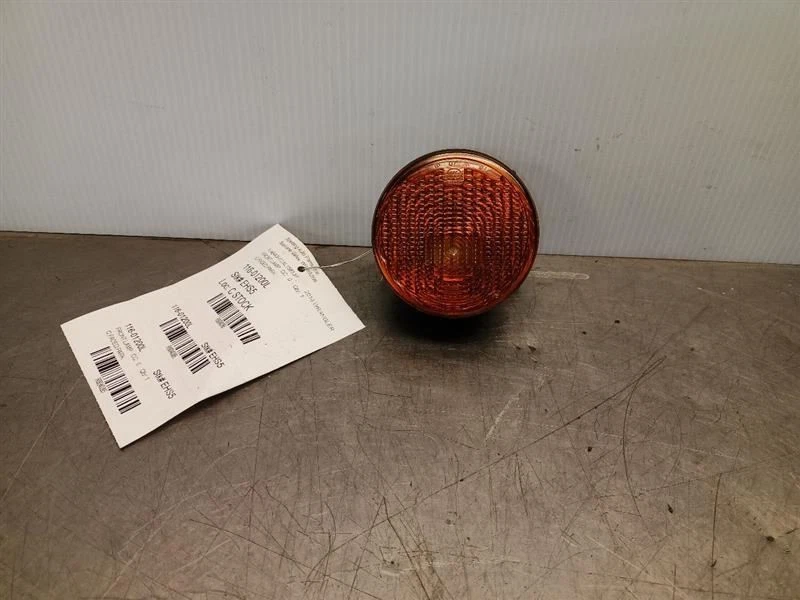 *Desteñida* Luz de estacionamiento/esquina izquierda del conductor de un Jeep Wrangler 9340395 2010 Foto 1 de 4