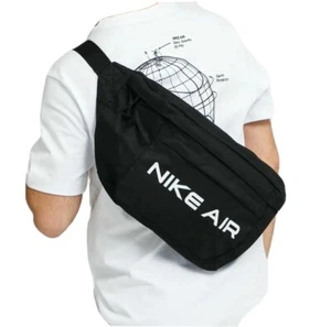 NWT Nike AIR TECH HIP PACK Crossbody Waist Pack BLACK WHT DC7354-010 Unisex OS - Picture 1 of 5