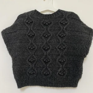 Zara Girls Popcorn Knit Oversized Sweater Vest Gray Size 4-5 - Picture 1 of 5