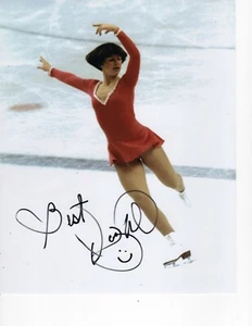USA OLYMPIAN LEGEND DORTHY HAMILL SIGNED RED OUTFIT 8X10 - Picture 1 of 1