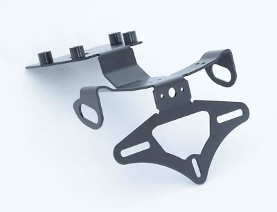 R&G PORTATARGA COMPATIBILE PER HONDA INTEGRA 750 2014 > 2021 LP0212BK NERO - Immagine 1 di 4