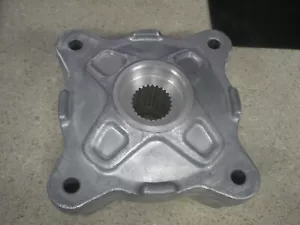 NOS OEM Polaris Front Wheel Hub 2009 RZR800 5135409 - Bild 1 von 3