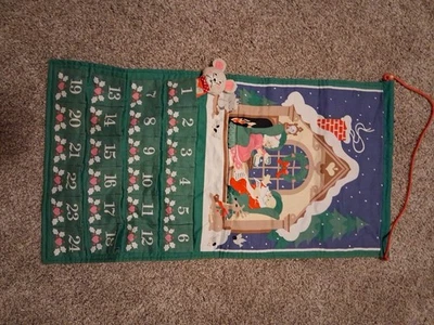 VINTAGE 1987 Avon Countdown to Christmas Advent Calendar with Mouse - Image 1 of 3