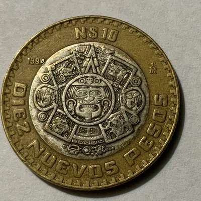 1994 Mexico 10 Nuevos Pesos Silver (( 4 Into Rim Variety )) - Image 1 of 3