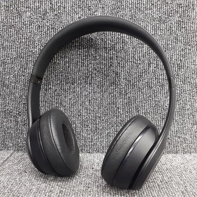 Beats Solo3 беспроводные наушники совместимы с iPhone б/у - Изображение 1 из 4