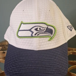 Cappello Seattle Seahawks NFL New Era 39Thirty aderente bianco taglia L/XL vestibilità elasticizzata - Foto 1 di 6