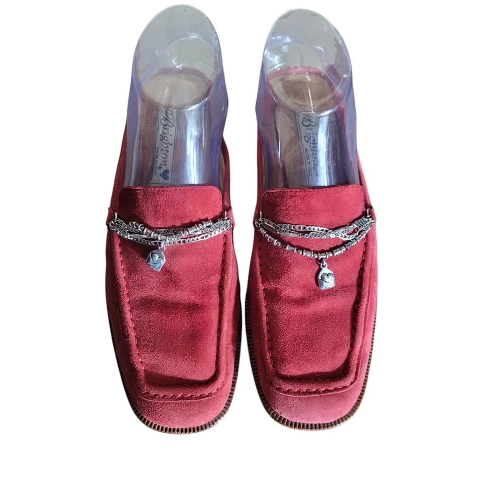 Brighton Gamuza Cuero Sin Cordones Para Mujer 7.5 Rojo Plata Dije Hecho en Italia Foto 1 de 4