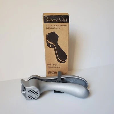 Prensa de ajo de chef mimada #2575 con herramienta de limpieza aparato de cocina nueva caja abierta Foto 1 de 4