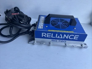 Cargador industrial de alta frecuencia Reliance SG-720 36 V con cable(s) de alimentación - Imagen 1 de 10