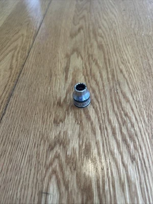 SNAP ON TOOLS -  8mm Metric Shallow Socket, 3/8" Drive, 12pt , Part# FM8 Vintage - Image 1 of 4