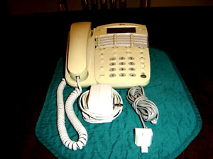 AT&T 924 4-LINE EXPANDABLE PHONE SYSTEM TELEPHONE..NICE!