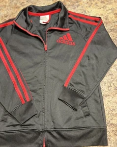 Boy’s Adidas Jacket Size 6 - Picture 1 of 3