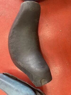 1991 Kawasaki Jet Ski TS JF650 HANDLE BAR HANDLEBAR PAD COVER 14024-3775-21 Cowl - Image 1 of 4