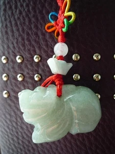 Feng Shui Pi Yao/Pi Xiu Figurine Green Jade Hanging Good Fortune and Protection - Picture 1 of 7