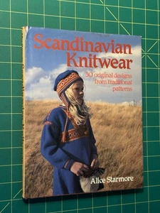 Scandinavian Knitwear : 30 Original Designs from Traditional Patterns by... - Picture 1 of 12