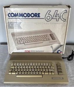 Commodore 64C Computer in Original Box in Working Condition with Manuals Vintage - Zdjęcie 1 z 24