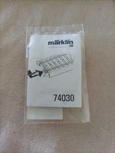 74030 H0 MARKLIN C CON MASSICCIATA COLLEGAMENTO CONDUTTORE ISOLATO MODELLISMO - Foto 1 di 2