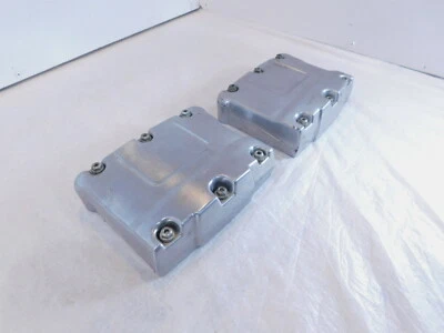 Harley Polished Twin Cam Touring Dyna & Softail Cylinder Head Cover Rocker Boxes - Image 1 of 4